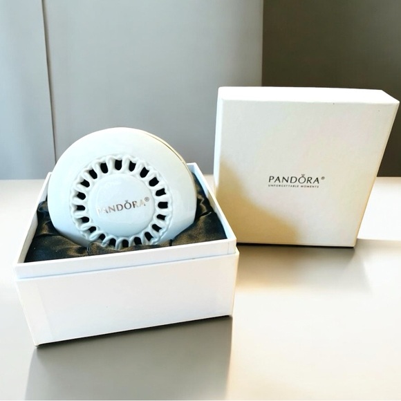 PANDORA UNFORGETTABLE MOMENTS CERAMIC JEWELRY BOX - Picture 7 of 8